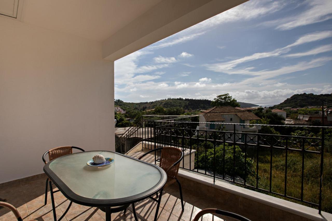 Nikki'S Family Apartments Syvota Exterior photo